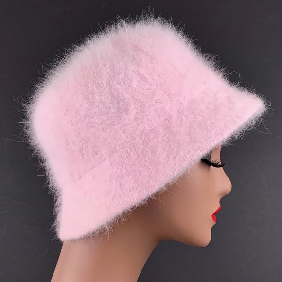 Vintage 70s Angora Fuzzy Fur Bucket Cloche Hat